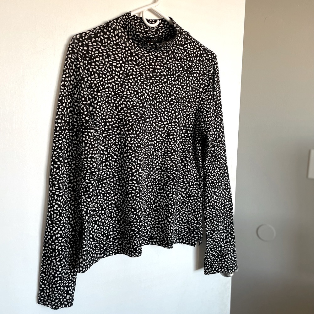 Sanctuary Animal Print Lightweight Turtleneck Top - Size L - Picture 3 of 12